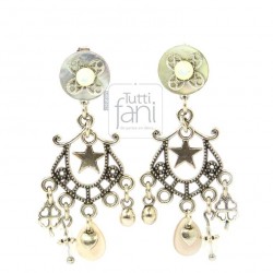 Boucles d'oreilles nacre naturel et breloques