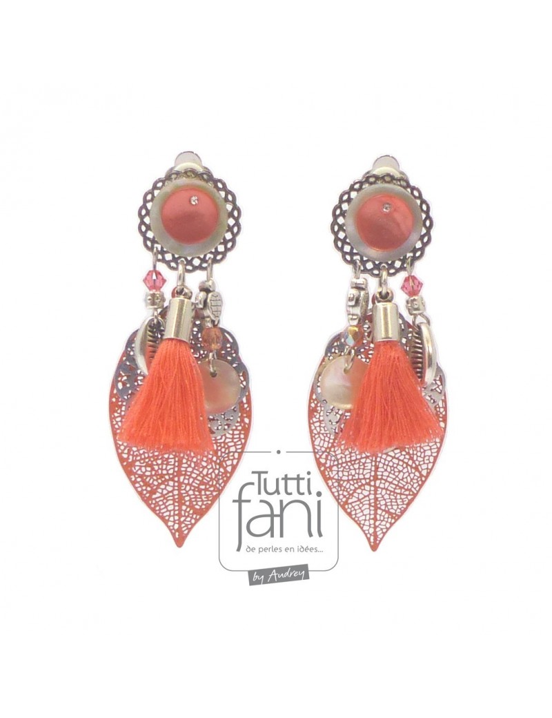 Boucles d'oreilles clips estampes corail